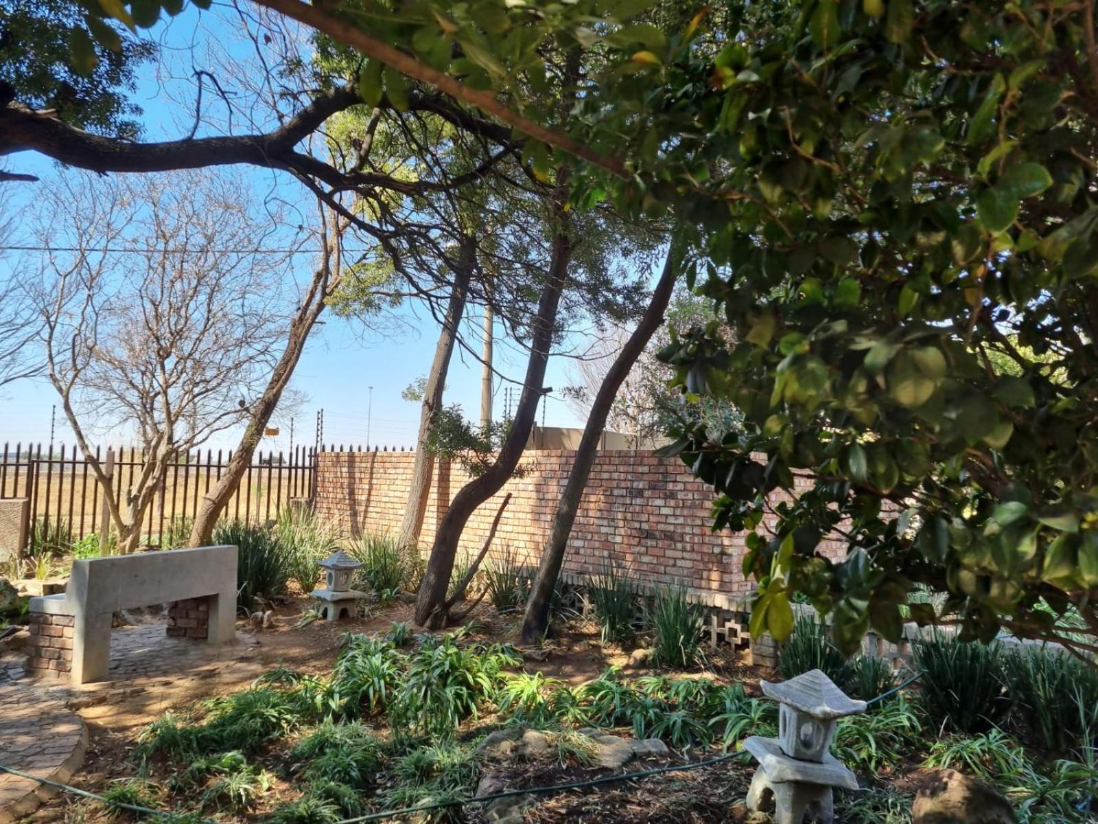 Emerald Guesthouse Kempton Park Eksteriør bilde